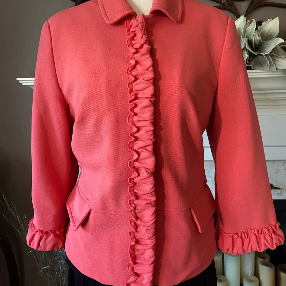 TanJay Coral Blazer in Size 6 Petite